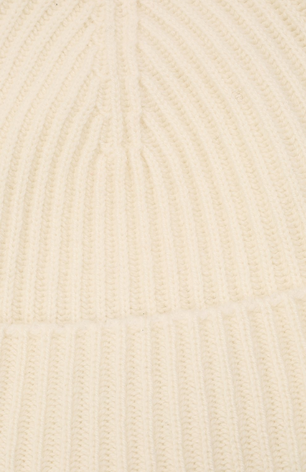 Кашемировая шапка JOHNSTONS OF ELGIN кремового цвета по цене 8675 руб., арт. HAE01941, фото 3 Кашемировая шапка JOHNSTONS OF ELGIN, арт. HAE01941, фото 3