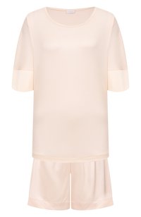 Светло-розовый