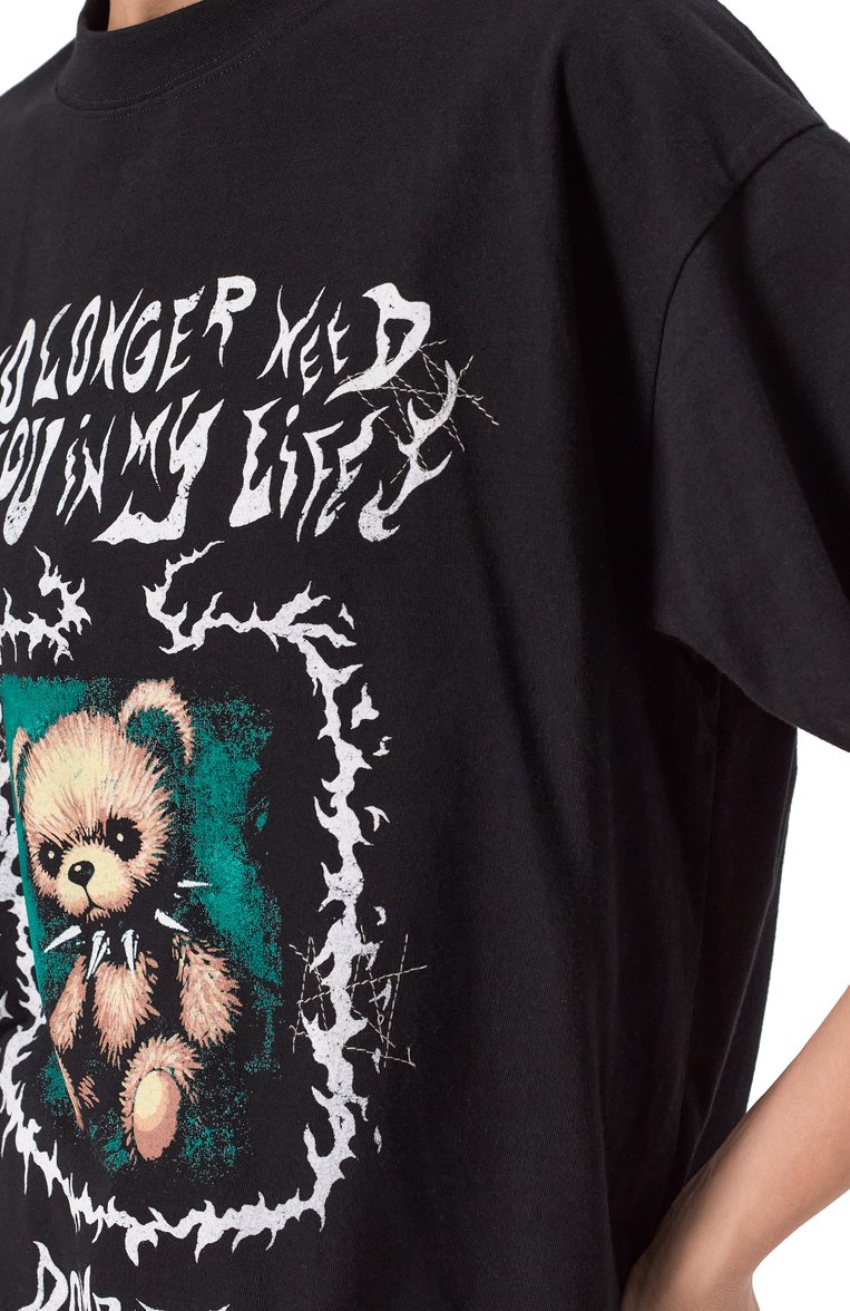 Женская хлопковая футболка DOMREBEL черного цвета, арт. C0LLARBEAR T-SHIRT | Фото 5 (Длина (для топов): Стандартные; Драгоценные камни: Проставлено; Рукава: Короткие; Материал сплава: Проставлено; Принт: С принтом; Стили: Гранж; Материал внешний: Хлопок)