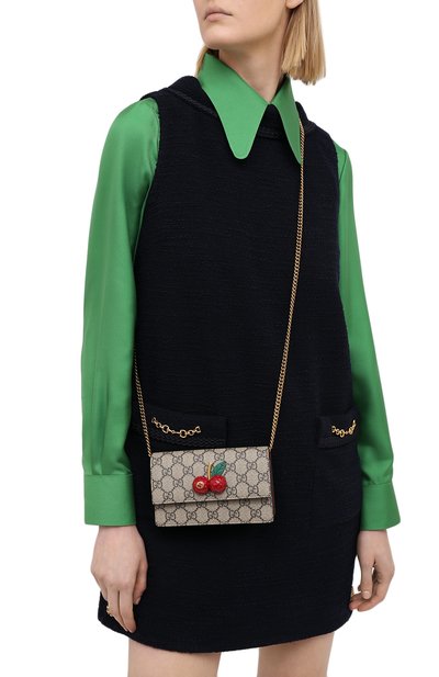 Сумка sparkling cherries GUCCI бежевого цвета по цене 82550 руб., арт. 481291/K9GXT, фото 2 Сумка sparkling cherries GUCCI, арт. 481291/K9GXT, фото 2