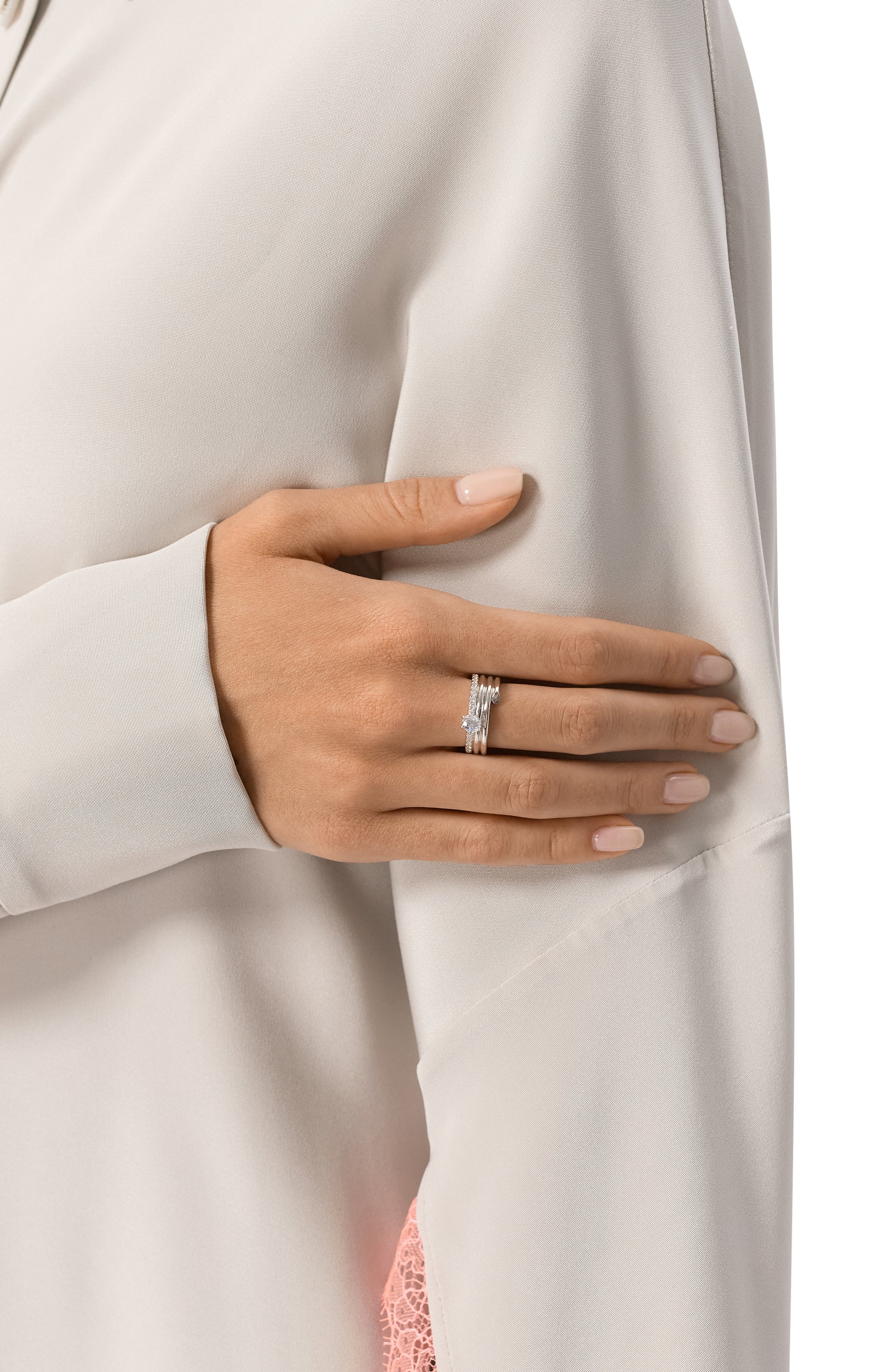 Кольцо NUMBERING серебряного цвета по цене 25200 руб., арт. 8408, фото 2 Кольцо NUMBERING, арт. 8408, фото 2