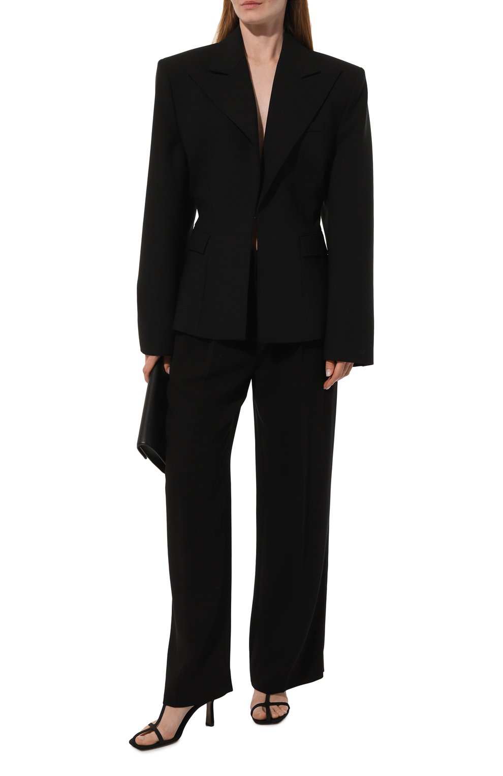 Шерстяные брюки THE ROW черного цвета по цене 199500 руб., арт. 7365W2571, фото 2 Шерстяные брюки THE ROW, арт. 7365W2571, фото 2