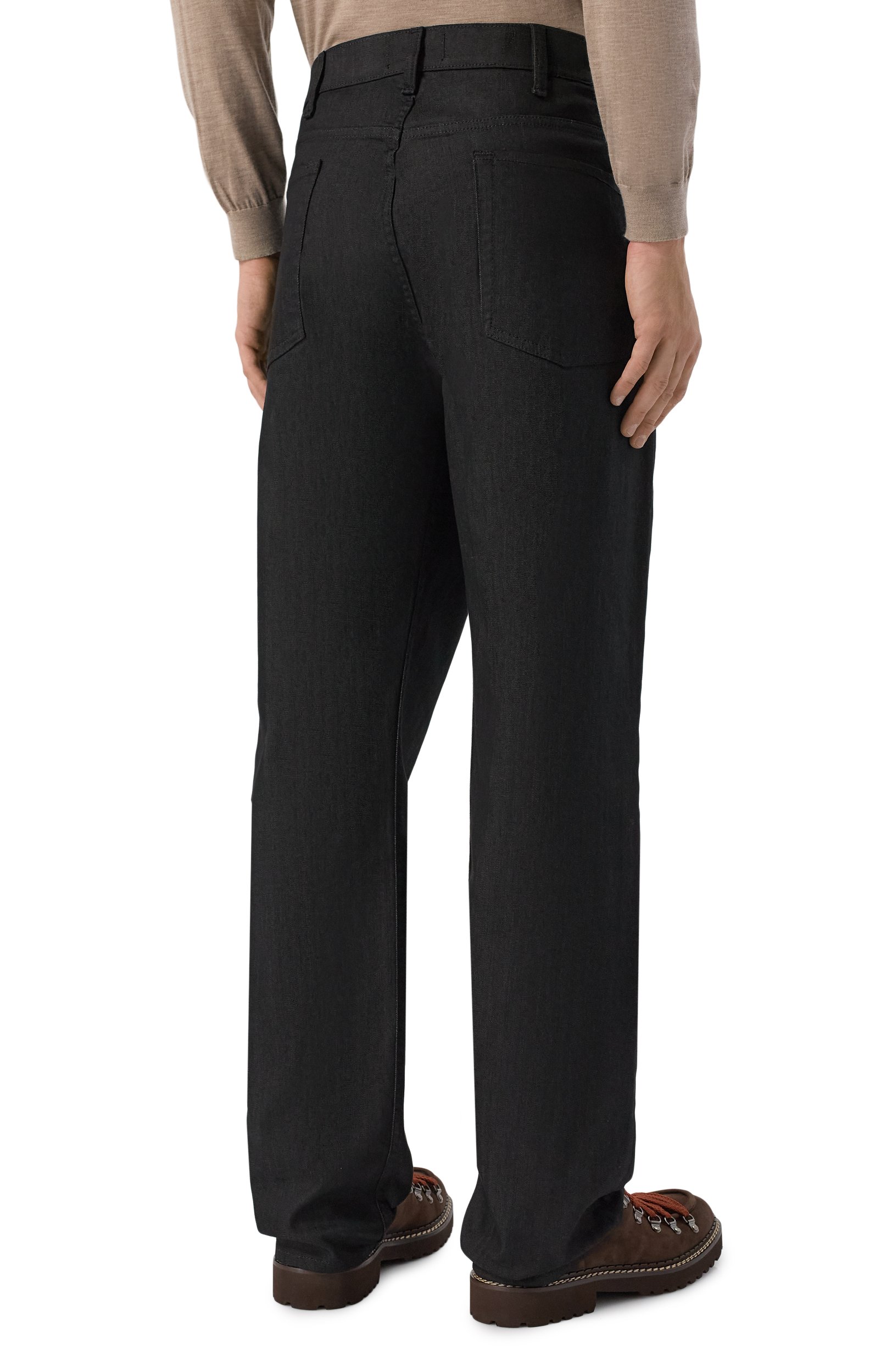 Джинсы straight 7 FOR ALL MANKIND черного цвета по цене 32950 руб., арт. 7TE70030-1DB, фото 4 Джинсы straight 7 FOR ALL MANKIND, арт. 7TE70030-1DB, фото 4