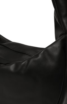 Женская сумка wyn medium REE PROJECTS черного цвета, арт. AW22/WYNMED1SC | Фото 3 (Размер: medium; Материал: Натуральная кожа; Сумки-технические: Сумки через плечо; Драгоценные камни: Проставлено; Материал сплава: Проставлено)