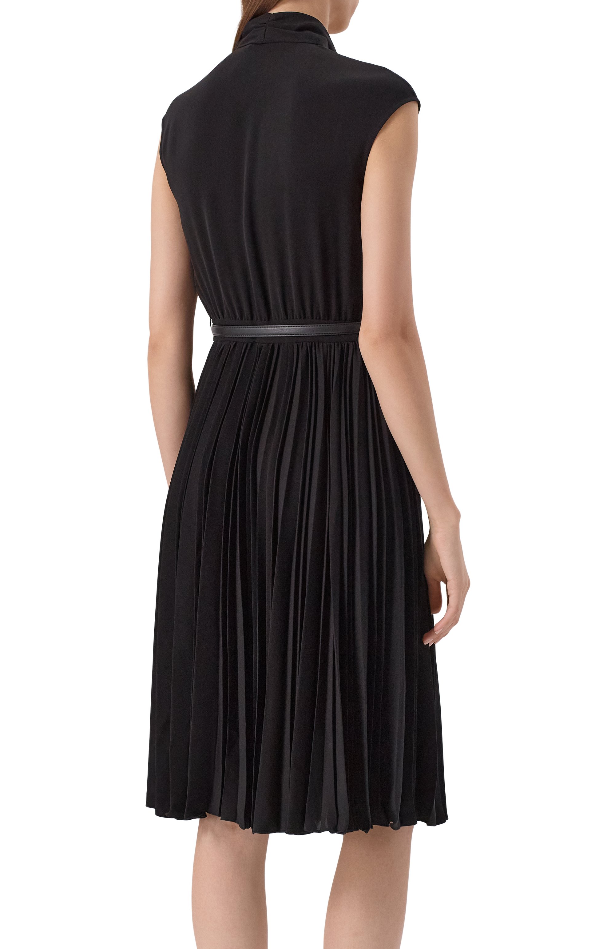 Платье MAX MARA STUDIO черного цвета по цене 92250 руб., арт. ALBIN0, фото 4 Платье MAX MARA STUDIO, арт. ALBIN0, фото 4