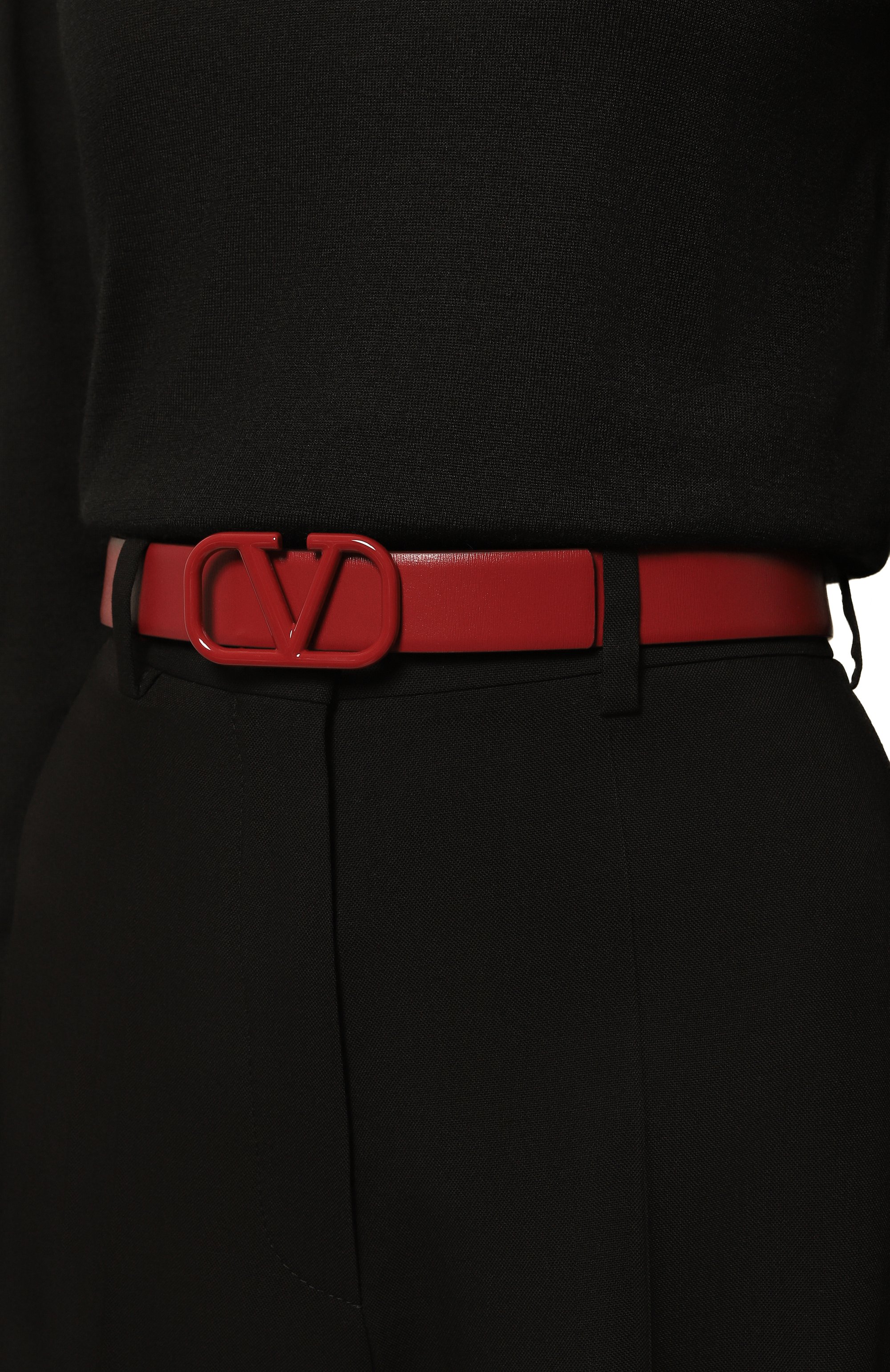 Кожаный ремень vlogo signature VALENTINO красного цвета по цене 45300 руб., арт. 5W0T0X49/TJE, фото 2 Кожаный ремень vlogo signature VALENTINO, арт. 5W0T0X49/TJE, фото 2