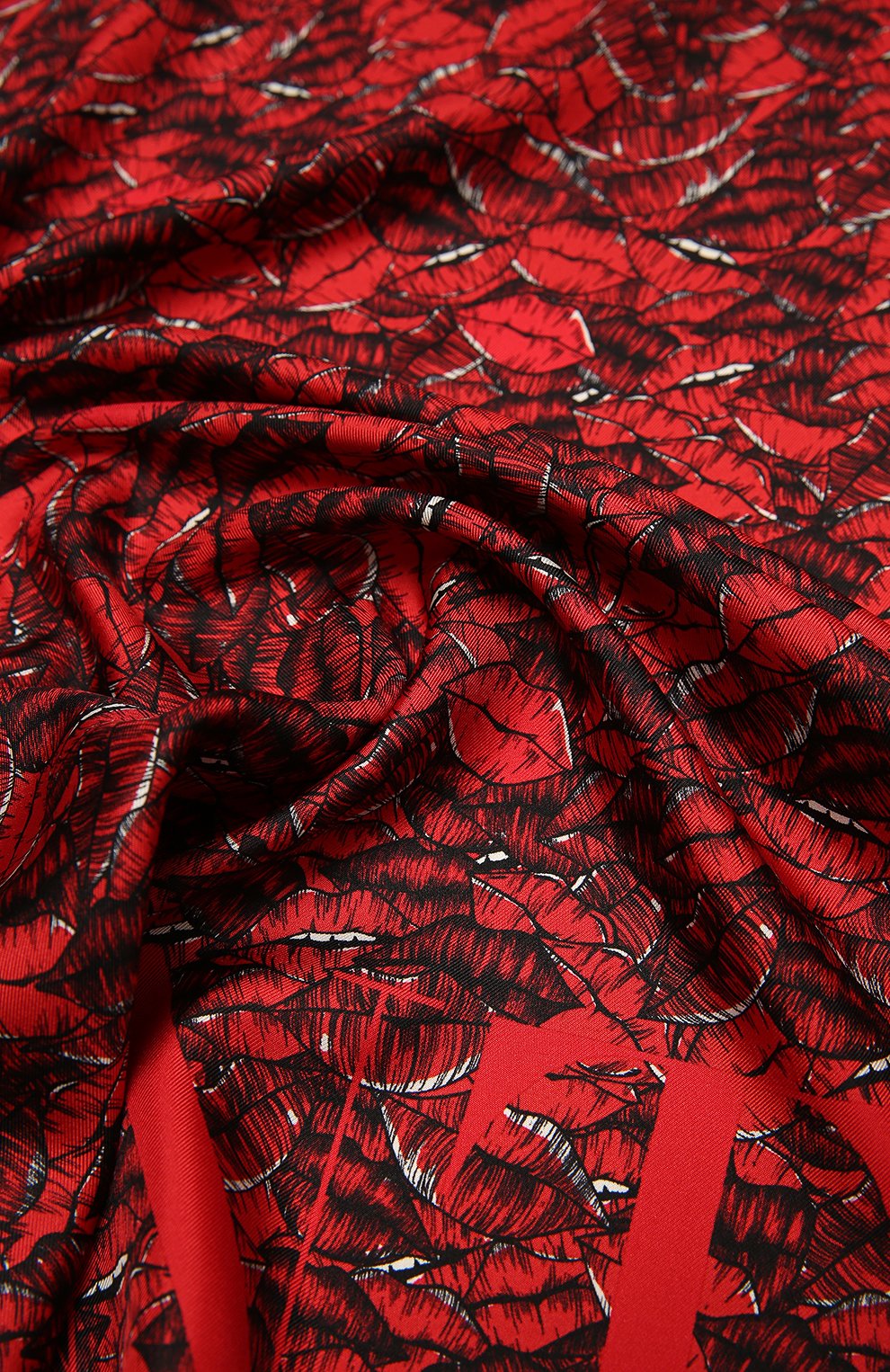 Шелковый платок VALENTINO красного цвета по цене 41250 руб., арт. VW2EI114/XFY, фото 2 Шелковый платок VALENTINO, арт. VW2EI114/XFY, фото 2