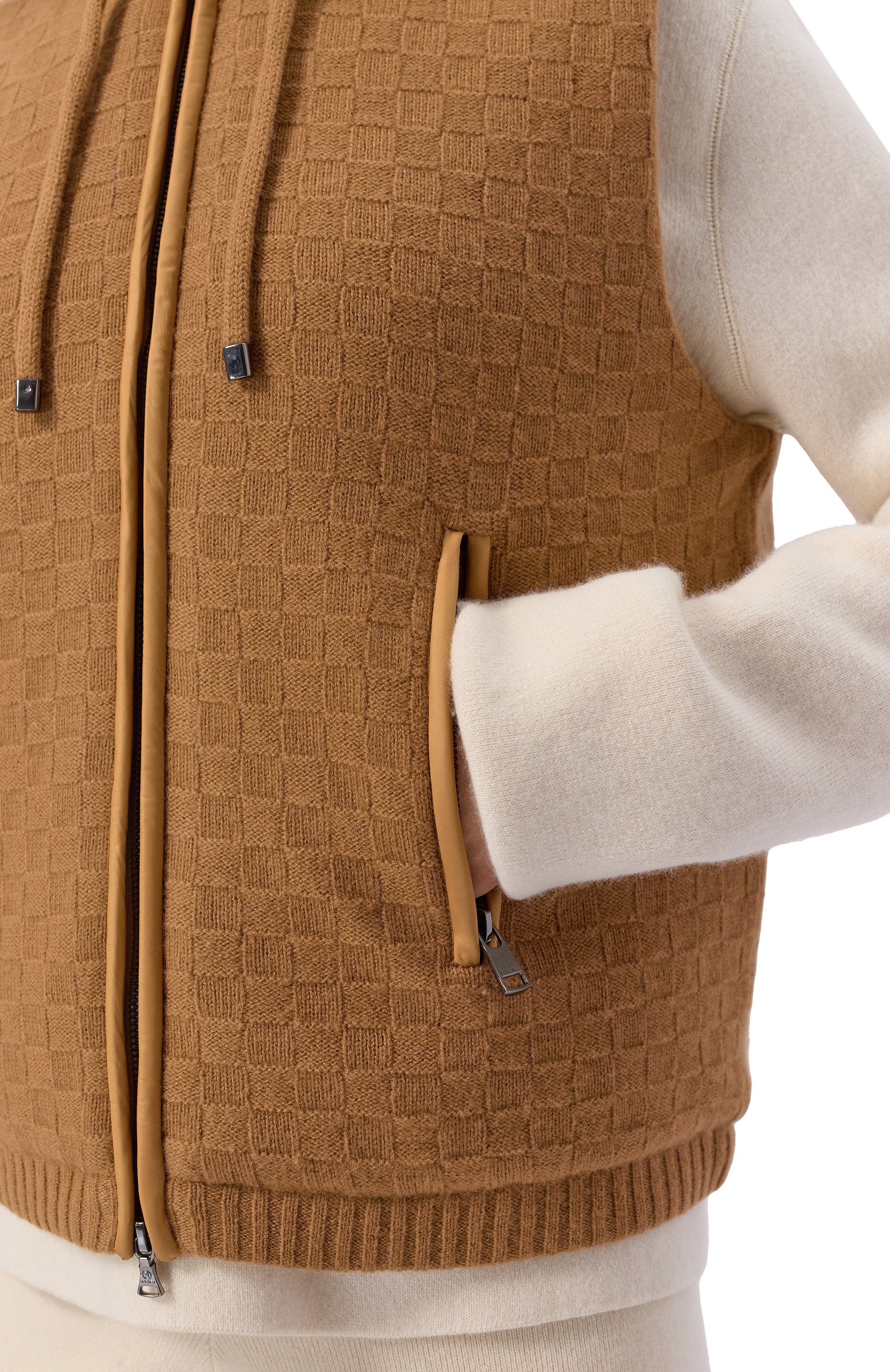 Шерстяной жилет BOGNER коричневого цвета по цене 72300 руб., арт. 36916090, фото 5 Шерстяной жилет BOGNER, арт. 36916090, фото 5