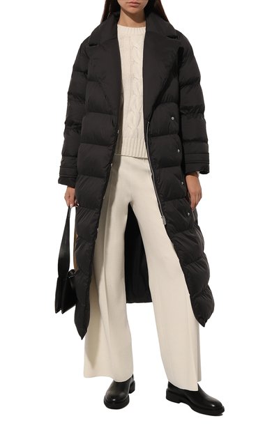 Пуховик PINKO черного цвета по цене 66150 руб., арт. 103829/A0L5, фото 2 Пуховик PINKO, арт. 103829/A0L5, фото 2