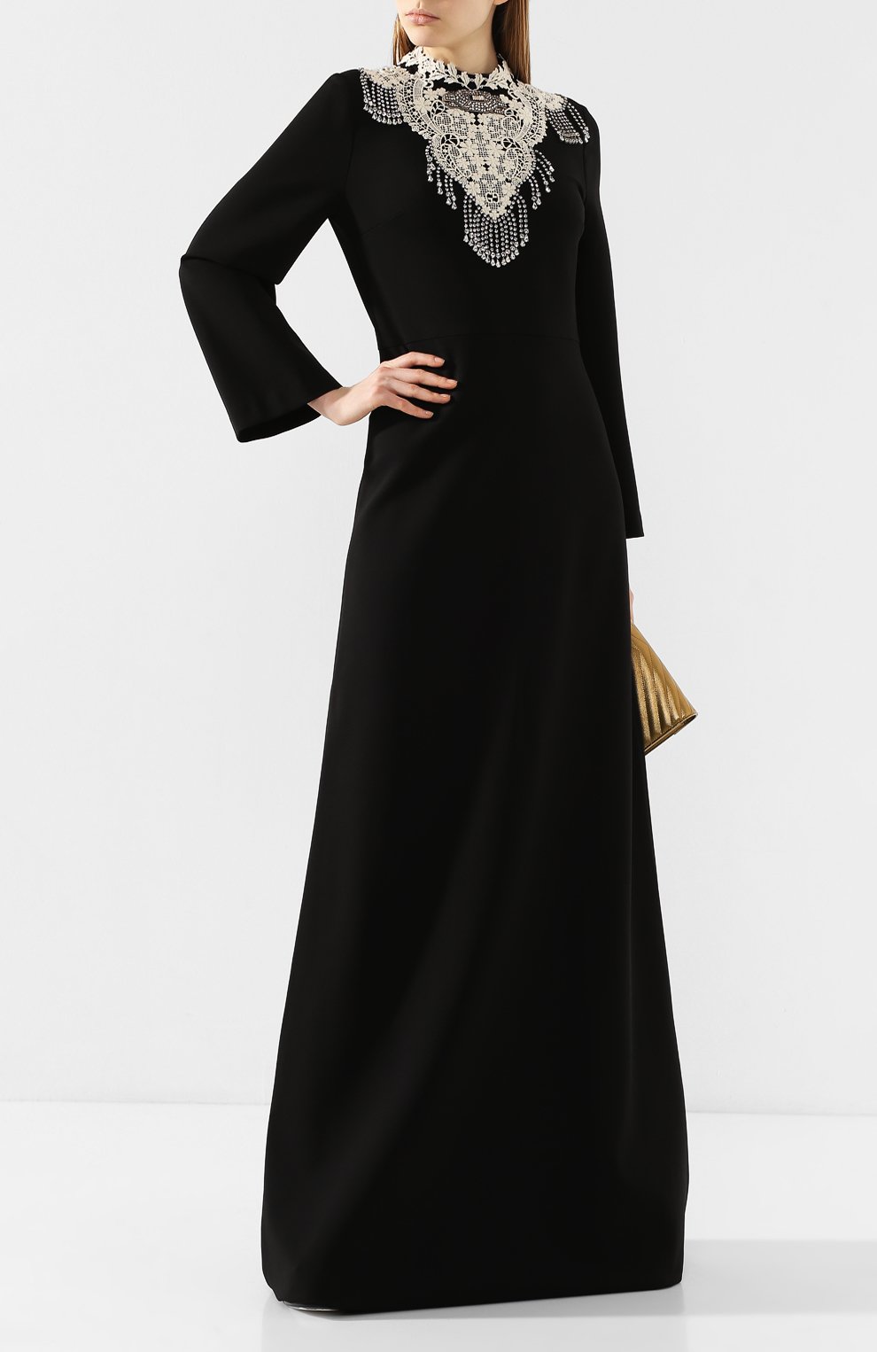 Платье-макси GUCCI черного цвета по цене 424500 руб., арт. 605062/XJB8S, фото 2 Платье-макси GUCCI, арт. 605062/XJB8S, фото 2