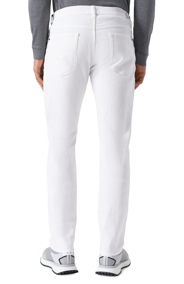 Мужские джинсы straight 7 FOR ALL MANKIND белого цвета, арт. JSSC4450PL | Фото 4 (Длина (брюки, джинсы): Стандартные; Материал внешний: Деним, Хлопок, Синтетический материал; Кросс-КТ: Деним; Силуэт М (брюки): Прямые; Стили: Повседневный; Детали: Однотонный; Автоматизация ТО: Проставлено; Автоматизация состава: Проставлено)