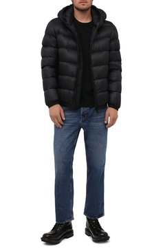 Мужская пуховик myosotis MONCLER черного цвета, арт. G2-091-1A000-97-53334 | Фото 2 (Рукава: Длинные; Материал утеплителя: Пух и перо; Материал внешний: Синтетический материал; Материал подклада: Синтетический материал; Длина (верхняя одежда): Короткие; Кросс-КТ: Куртка; Мужское Кросс-КТ: пуховик-короткий; Стили: Кэжуэл; Региональные ограничения белый список (Axapta Mercury): RU; Материал сплава: Проставлено; Драгоценные камни: Проставлено)