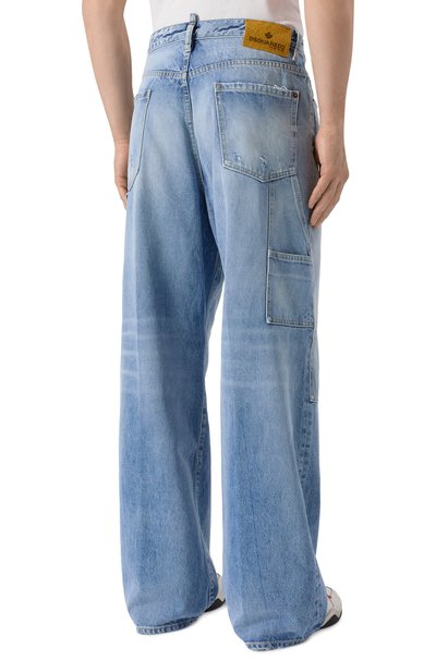 Джинсы loose carpenter DSQUARED2 голубого цвета по цене 72000 руб., арт. S74LB1747/S30839, фото 4 Джинсы loose carpenter DSQUARED2, арт. S74LB1747/S30839, фото 4