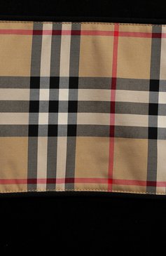 Детская хлопковая футболка BURBERRY черного цвета, арт. 8064784 | Фото 3 (Рукава: Короткие; Мат�ериал сплава: Проставлено; Материал внешний: Хлопок; Мальчики Кросс-КТ: Футболка-одежда; Драгоценные камни: Проставлено)