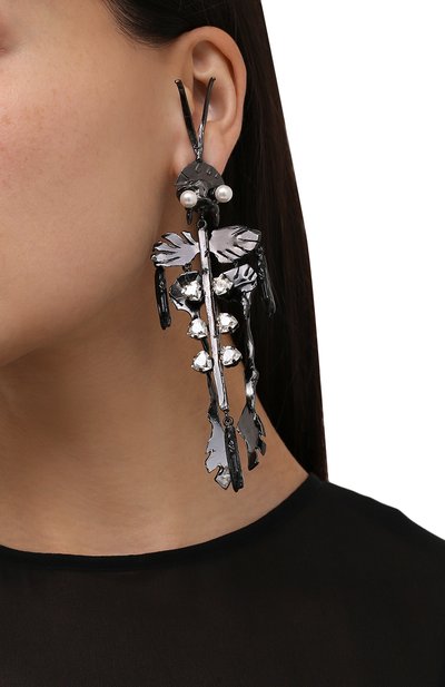 Клипса VALENTINO черного цвета по цене 78700 руб., арт. WW0J0P63/ZBX, фото 2 Клипса VALENTINO, арт. WW0J0P63/ZBX, фото 2