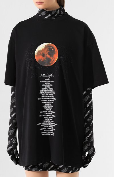 Хлопковая футболка star wars x vetements xl VETEMENTS черного цвета по цене 41100 руб., арт. USW21TS013 1600/W, фото 3 Хлопковая футболка star wars x vetements xl VETEMENTS, арт. USW21TS013 1600/W, фото 3