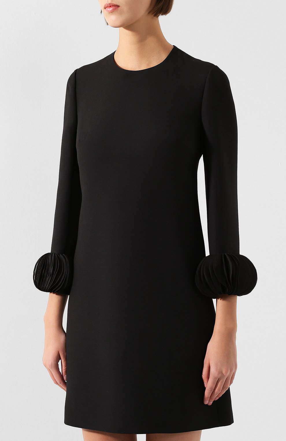Платье из смеси шерсти и шелка VALENTINO черного цвета по цене 376500 руб., арт. SB3VANK01CF, фото 3 Платье из смеси шерсти и шелка VALENTINO, арт. SB3VANK01CF, фото 3