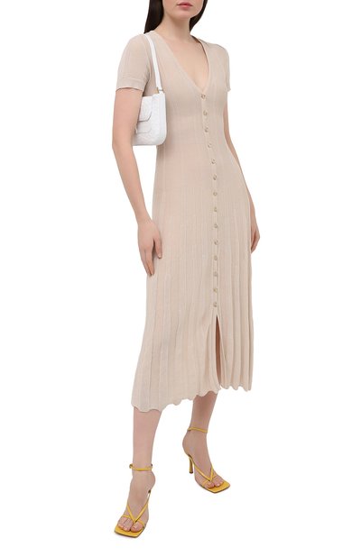 Хлопковое платье JACQUEMUS бежевого цвета по цене 49950 руб., арт. 211KN20/200800, фото 2 Хлопковое платье JACQUEMUS, арт. 211KN20/200800, фото 2