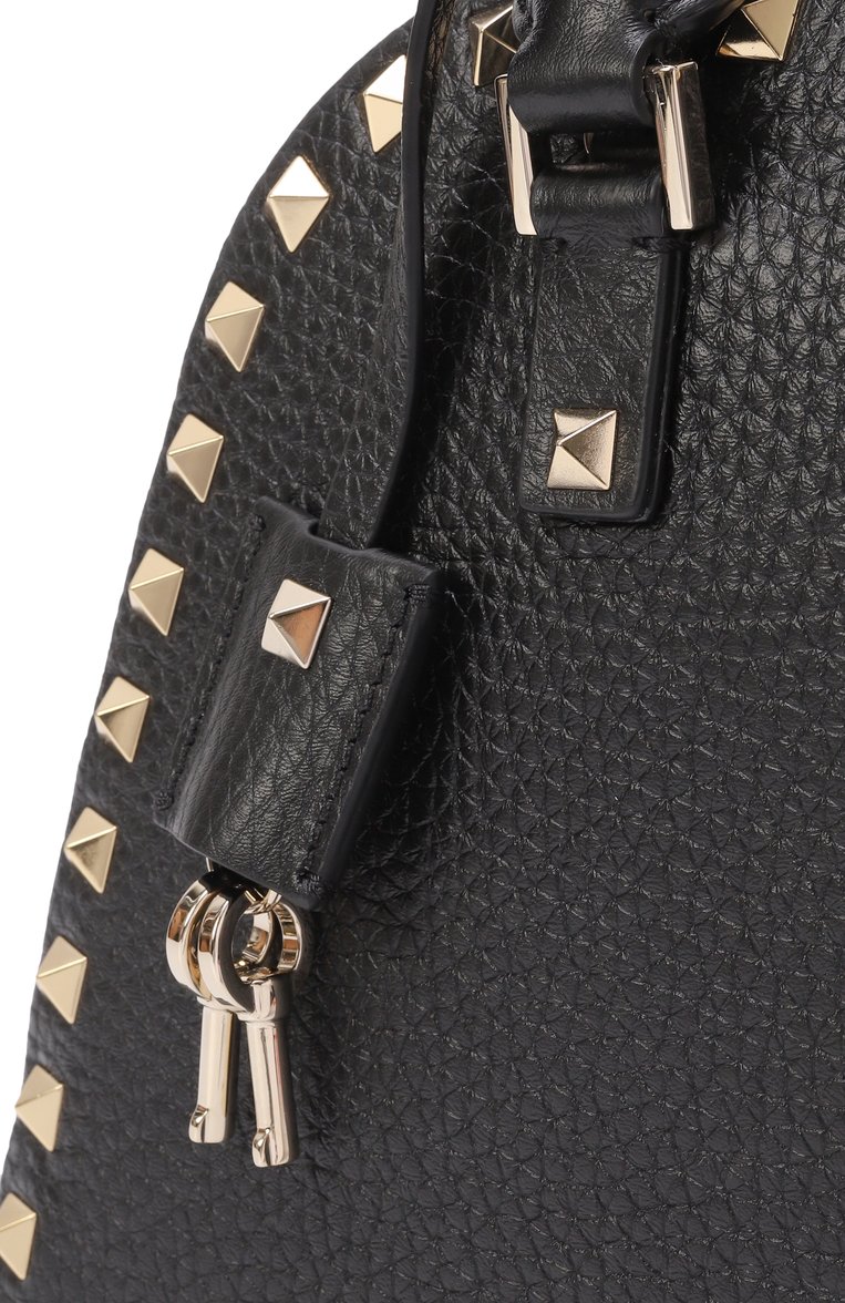 Женская сумка rockstud  VALENTINO черного цвета, арт. 6W2B0Q96/VSF | Фото 3 (Размер: medium; Материал: Натуральная кожа; Ремень/цепочка: На ремешке)