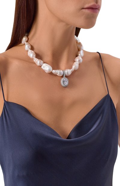 Колье pearl shadow BLUEJAY белого цвета по цене 74800 руб., арт. BJ78-PS-W, фото 2 Колье pearl shadow BLUEJAY, арт. BJ78-PS-W, фото 2