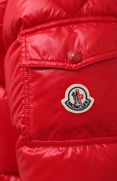 Пуховик ecrins MONCLER красного цвета по цене 128500 руб., арт. G2-091-1A001-68-68950, фото 5 Пуховик ecrins MONCLER, арт. G2-091-1A001-68-68950, фото 5