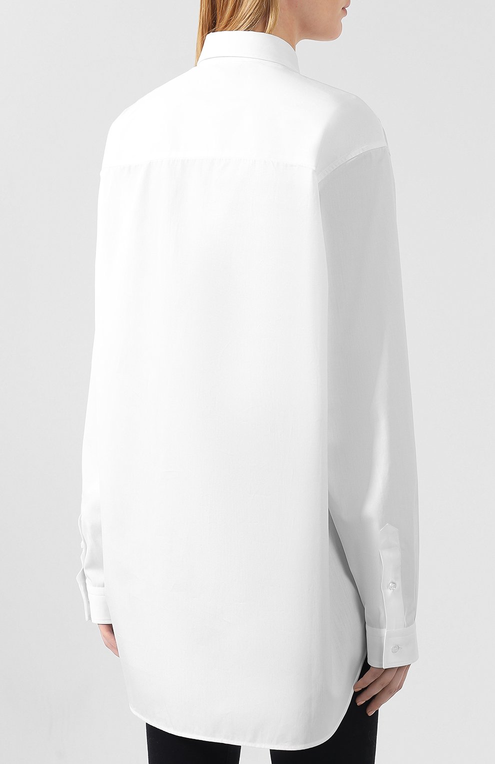 Хлопковая рубашка VETEMENTS белого цвета по цене 56400 руб., арт. UAH20SH700/W, фото 4 Хлопковая рубашка VETEMENTS, арт. UAH20SH700/W, фото 4