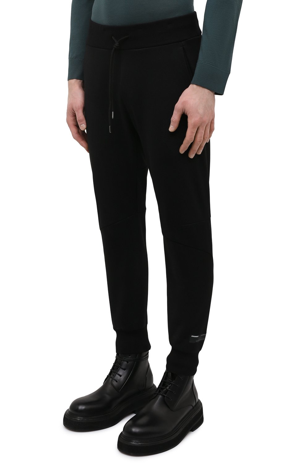 Джоггеры KAZUYUKI KUMAGAI черного цвета по цене 32550 руб., арт. AP11-219, фото 3 Джоггеры KAZUYUKI KUMAGAI, арт. AP11-219, фото 3