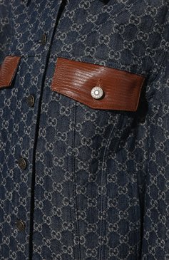 Женская джинсовая куртка GUCCI синего цвета, арт. 671776/XDBS8 | Фото 5 (Кросс-КТ: Куртка, Деним; Рукава: Длинные; Стили: Гламурный; Случай: Повседневный; Материал сплава: Проставлено; Нос: Не проставлено; Материал внешний: Хлопок; Драгоценные камни: Проставлено; Длина (верхняя одежда): Короткие)