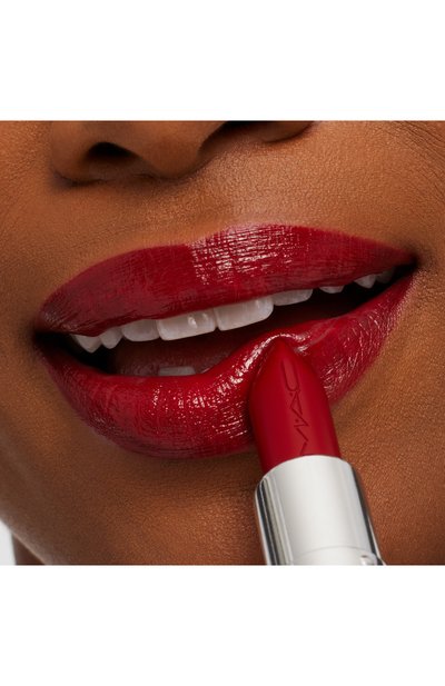 Губная помада macximal sleek satin, оттенок centre of attention (3,5g) MAC цвета по цене 2990 руб., арт. NW9M-01, фото 5 Губная помада macximal sleek satin, оттенок centre of attention (3,5g) MAC, арт. NW9M-01, фото 5