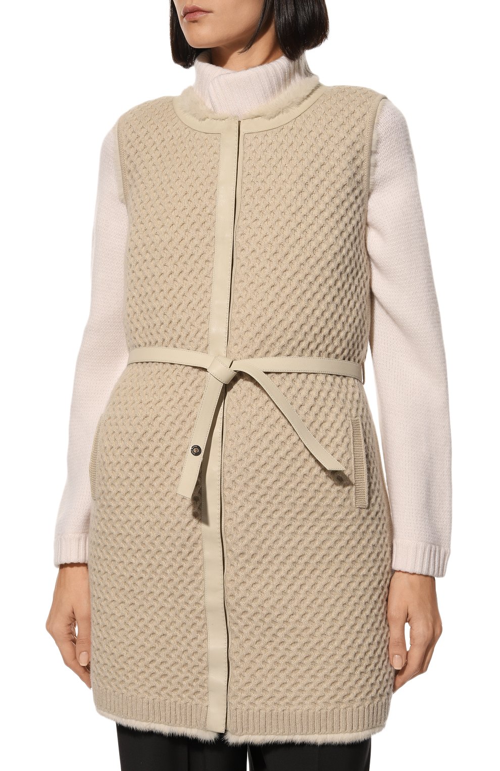 Жилет из меха норки LORO PIANA бежевого цвета по цене 1950000 руб., арт. FAE6329, фото 6 Жилет из меха норки LORO PIANA, арт. FAE6329, фото 6