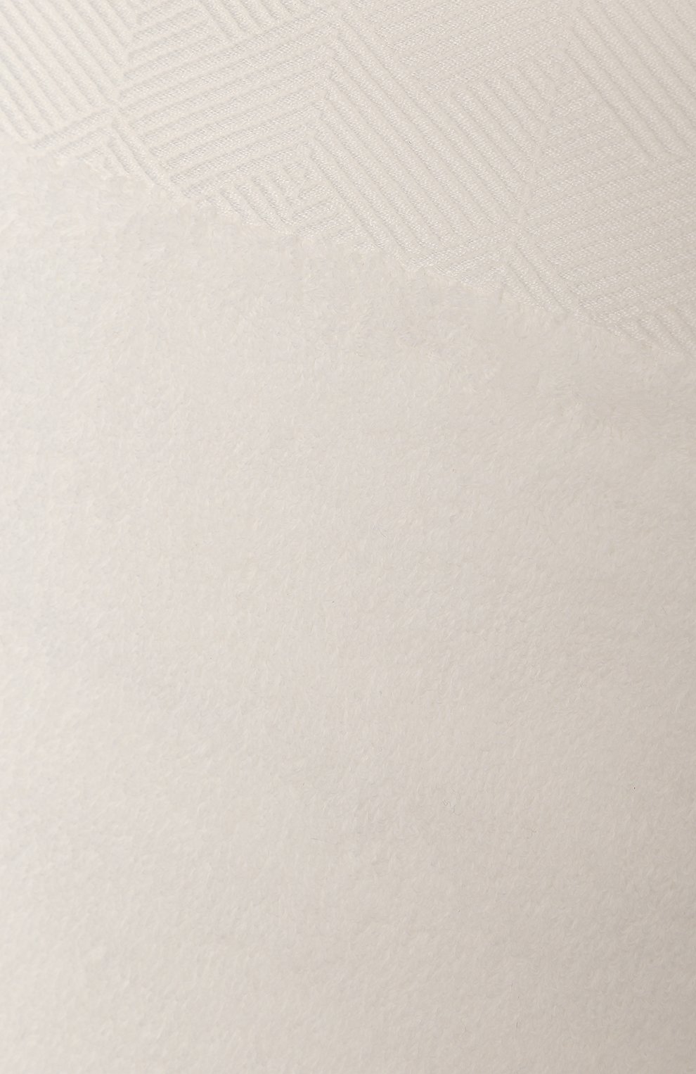 Полотенце для рук diamonds bordo FRETTE белого цвета по цене 4250 руб., арт. FR6244 D0112 050Z, фото 3 Полотенце для рук diamonds bordo FRETTE, арт. FR6244 D0112 050Z, фото 3