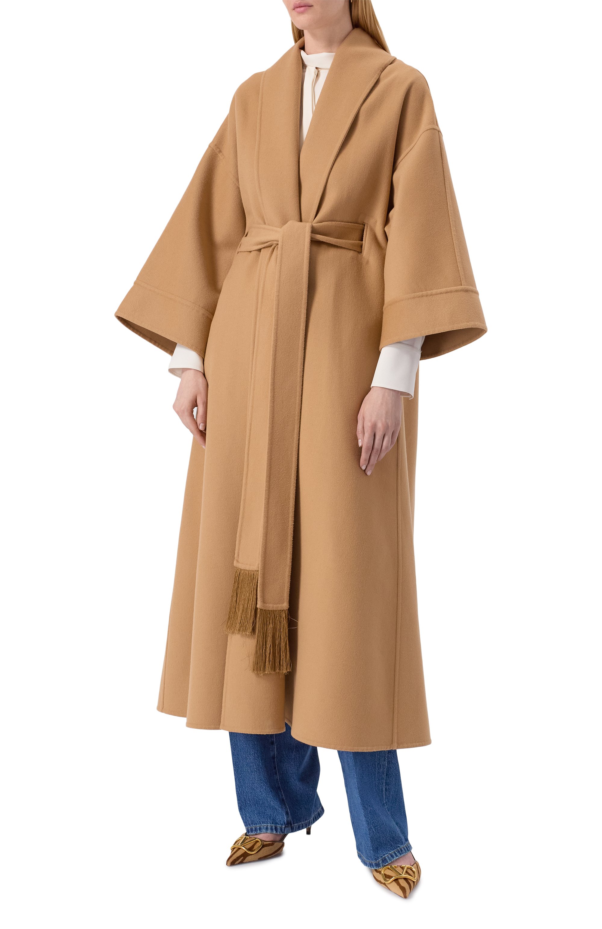 Пальто из шерсти и кашемира VALENTINO бежевого цвета по цене 699500 руб., арт. 6B3CA7L06JA, фото 3 Пальто из шерсти и кашемира VALENTINO, арт. 6B3CA7L06JA, фото 3