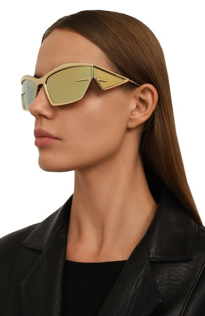 Женские солнцезащитные очки GIVENCHY, арт. GV40066U 30G