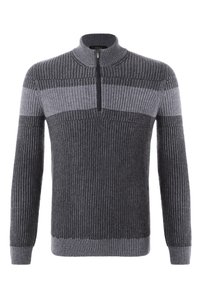 Темно-серый