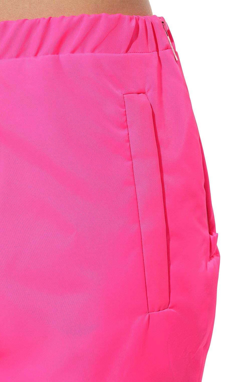 Утепленные брюки PRADA розового цвета по цене 120000 руб., арт. 22H781-1SMH-F0XNQ-182, фото 5 Утепленные брюки PRADA, арт. 22H781-1SMH-F0XNQ-182, фото 5