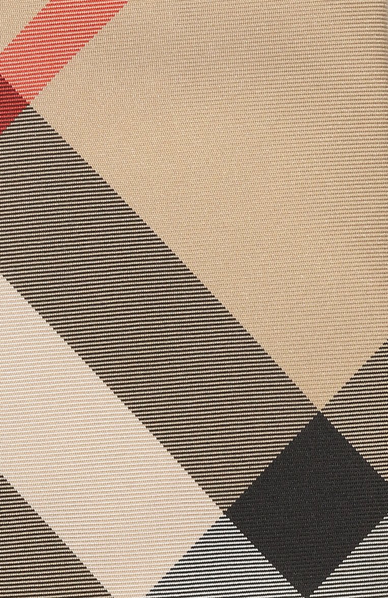 Мужской шелковый галстук BURBERRY бежевого цвета, арт. 8013818 | Фото 4 (Материал: Текстиль, Шелк; Нос: Не проставлено; Принт: С принтом)