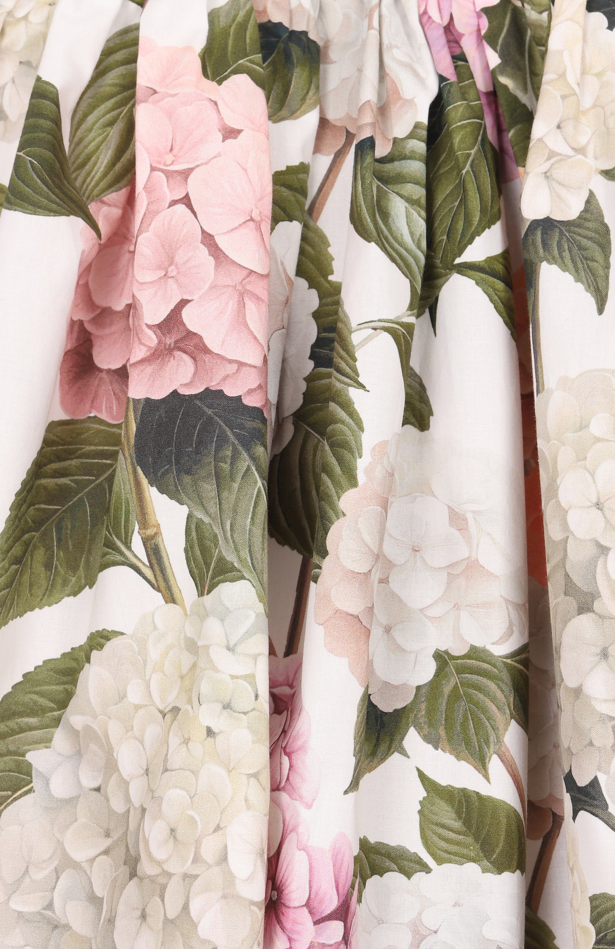 Комплект из платья и шорт DOLCE & GABBANA разноцветного цвета по цене 59900 руб., арт. L24DF4/HS5UG, фото 6 Комплект из платья и шорт DOLCE & GABBANA, арт. L24DF4/HS5UG, фото 6