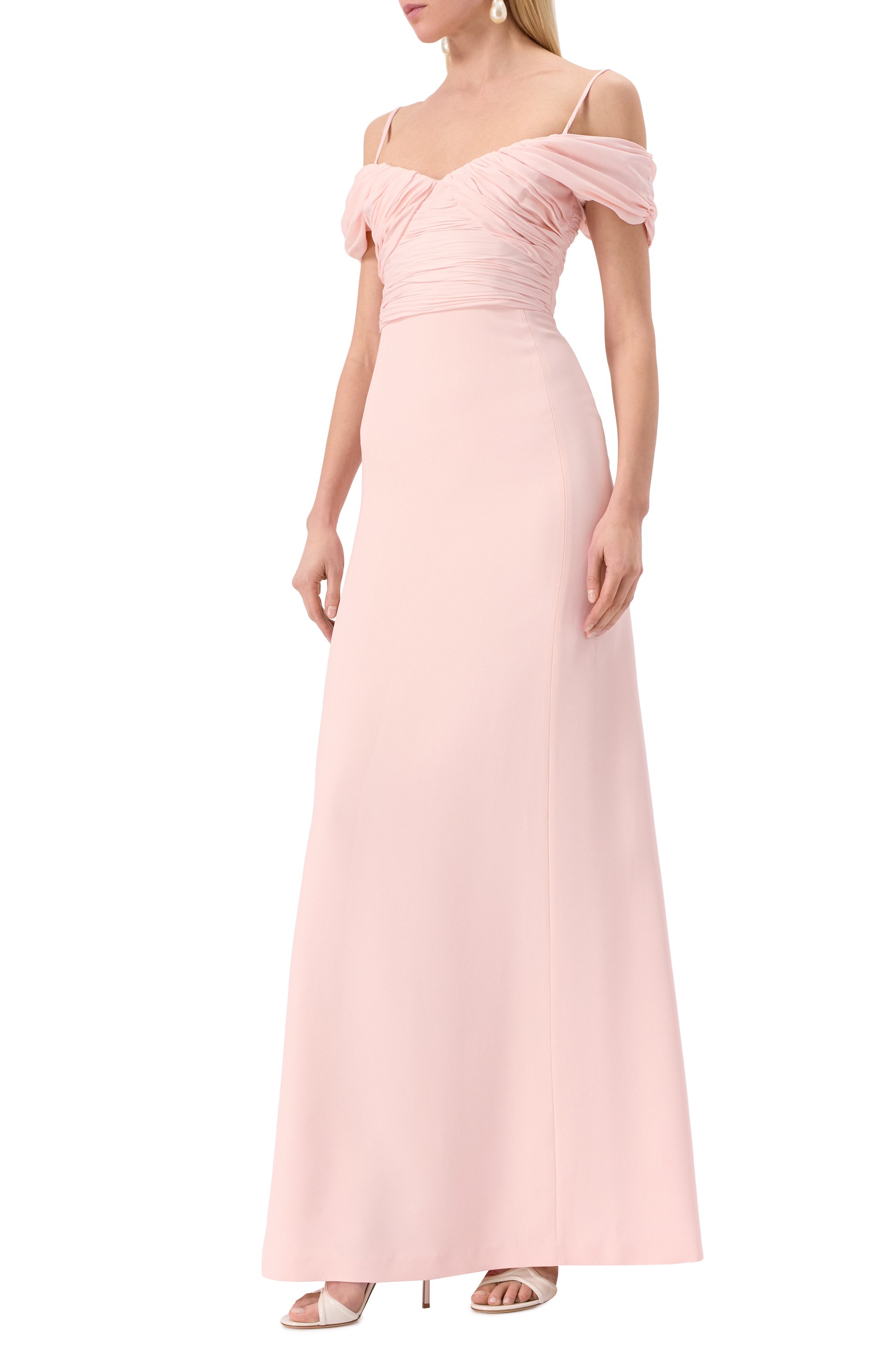 Платье GIAMBATTISTA VALLI светло-розового цвета по цене 544500 руб., арт. 25SSPVTE5139-18GDM, фото 3 Платье GIAMBATTISTA VALLI, арт. 25SSPVTE5139-18GDM, фото 3