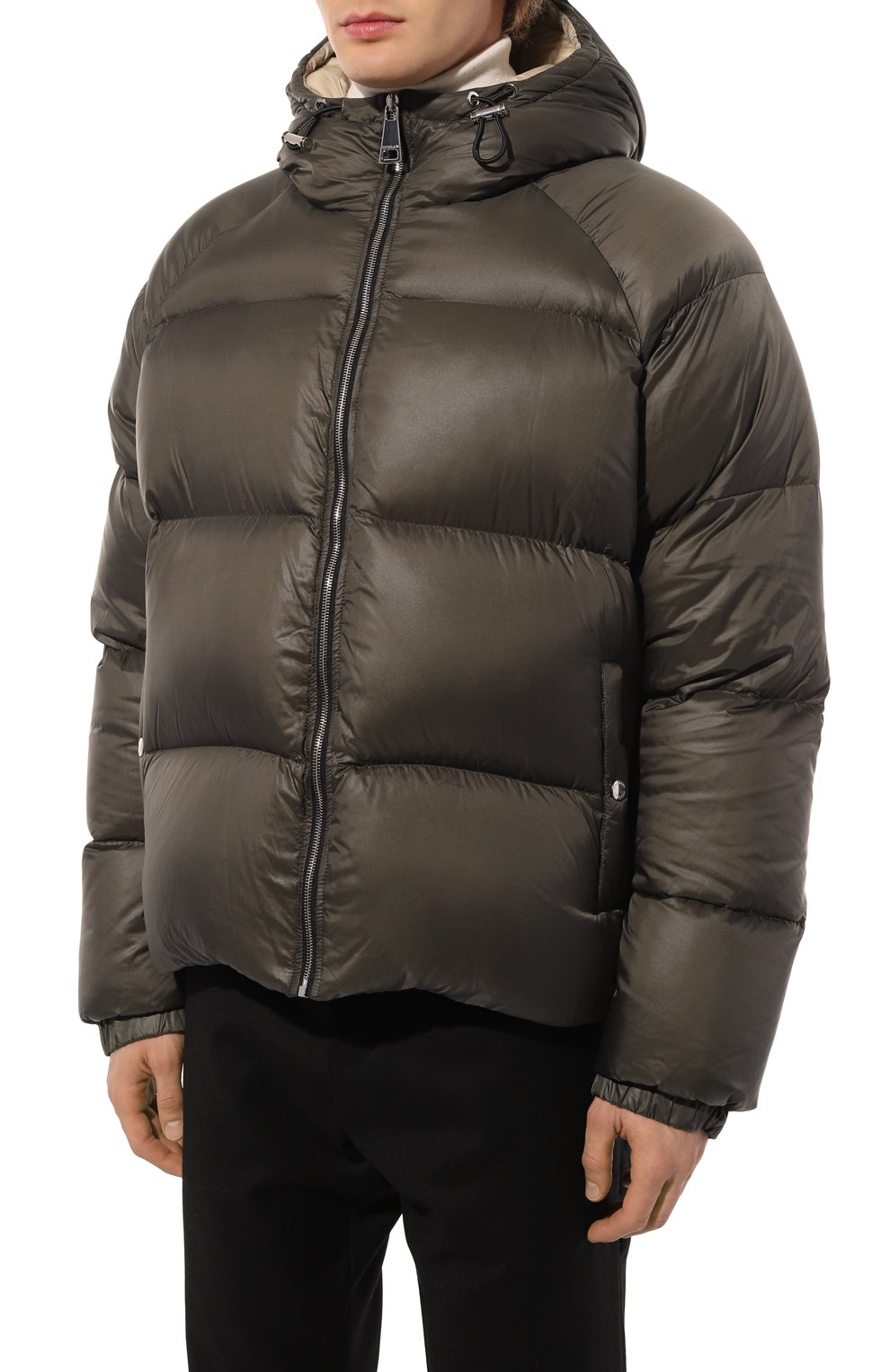 Пуховик KHRISJOY темно-зеленого цвета по цене 153500 руб., арт. KMF24R0611/NY0006, фото 3 Пуховик KHRISJOY, арт. KMF24R0611/NY0006, фото 3
