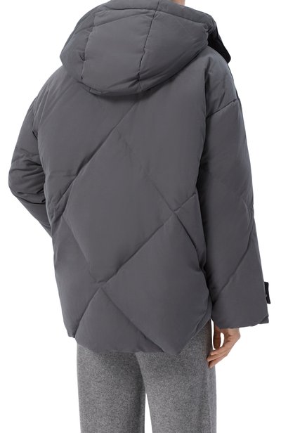 Пуховик EMPORIO ARMANI темно-серого цвета по цене 92600 руб., арт. EW001386/AF24387, фото 4 Пуховик EMPORIO ARMANI, арт. EW001386/AF24387, фото 4