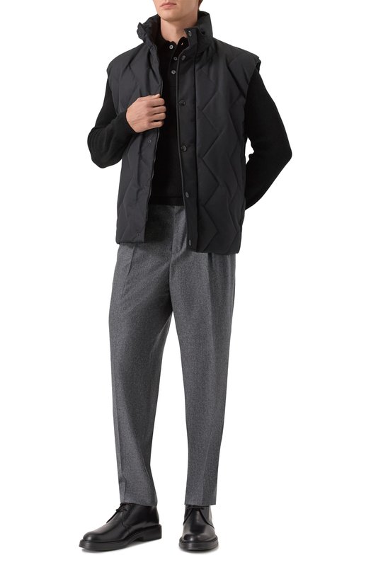 Пуховый жилет Giorgio Armani GM002011/TE16768 Чёрный  GM002011/TE16768 Фото 2