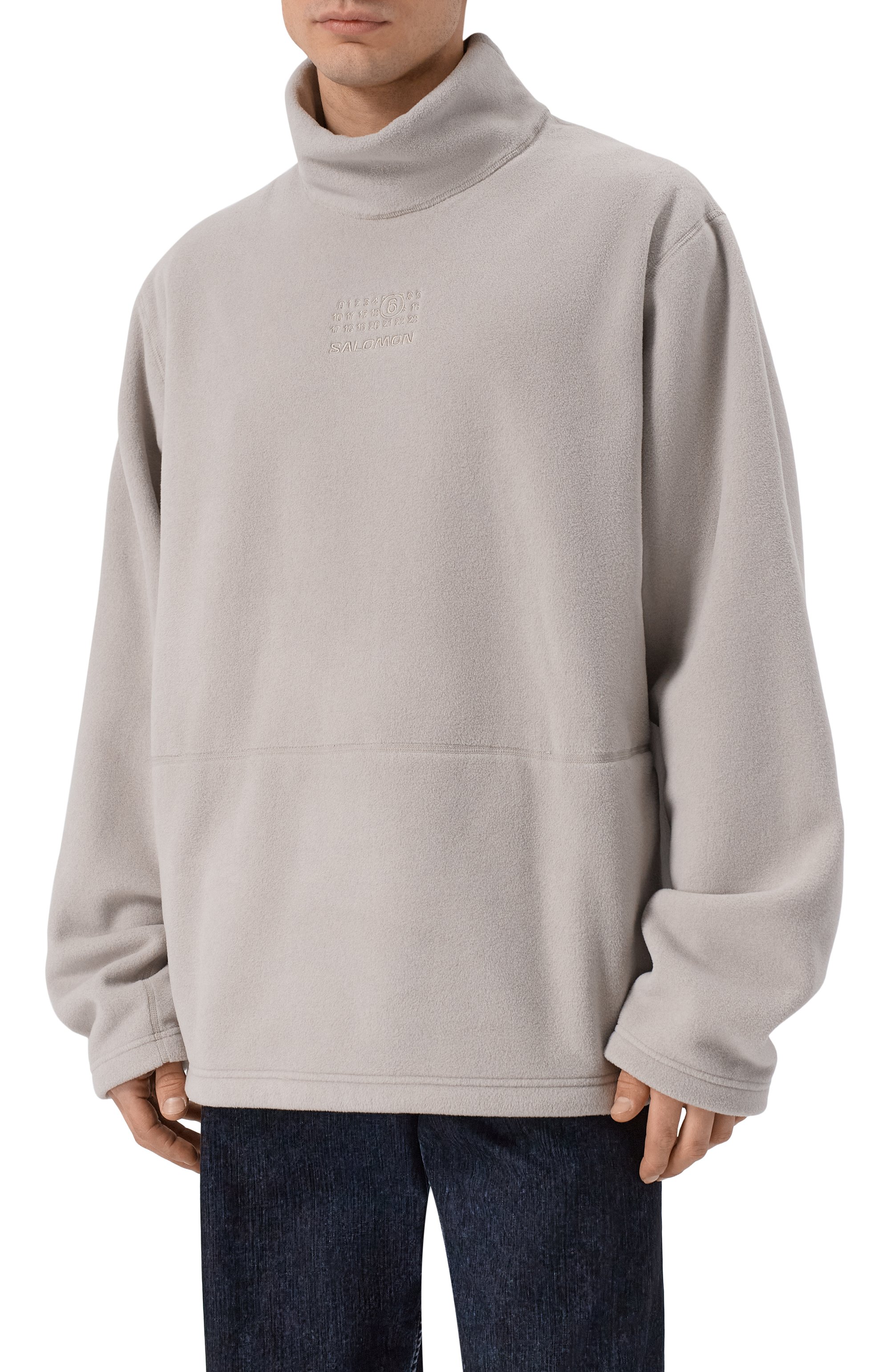 Свитшот mm6 x salomon MM6 светло-серого цвета по цене 51950 руб., арт. SH0NH0019/M20140, фото 3 Свитшот mm6 x salomon MM6, арт. SH0NH0019/M20140, фото 3