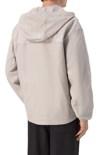 Кожаная куртка BOTTEGA VENETA светло-бежевого цвета по цене 1465000 руб., арт. 873908/V6Q40, фото 4 Кожаная куртка BOTTEGA VENETA, арт. 873908/V6Q40, фото 4