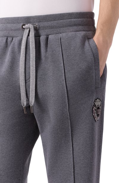 Хлопковые брюки DOLCE & GABBANA серого цвета по цене 125500 руб., арт. GP0M5Z/G7PJ7, фото 5 Хлопковые брюки DOLCE & GABBANA, арт. GP0M5Z/G7PJ7, фото 5