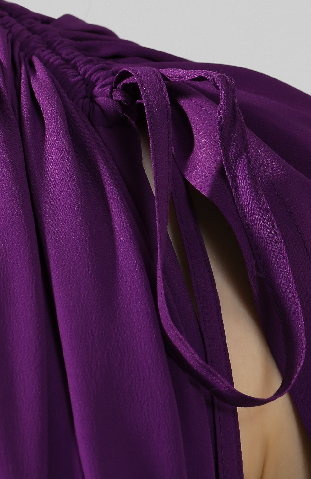 Платье-макси ANN DEMEULEMEESTER фиолетового цвета по цене 161000 руб., арт. 1902-2314-103-058, фото 5 Платье-макси ANN DEMEULEMEESTER, арт. 1902-2314-103-058, фото 5