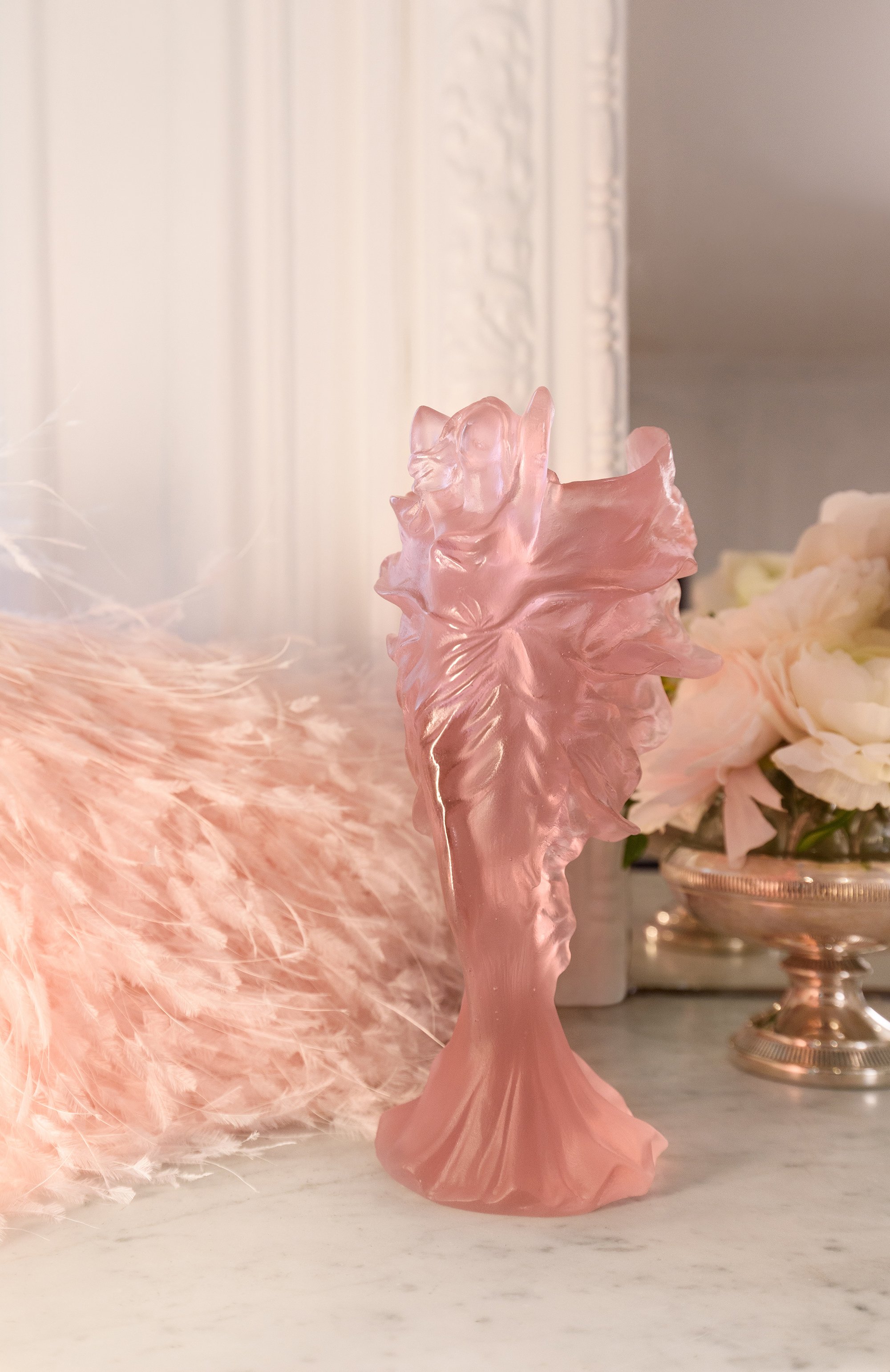 Ваза poetique для одного цветка DAUM розового цвета по цене 214000 руб., арт. 05852, фото 3 Ваза poetique для одного цветка DAUM, арт. 05852, фото 3