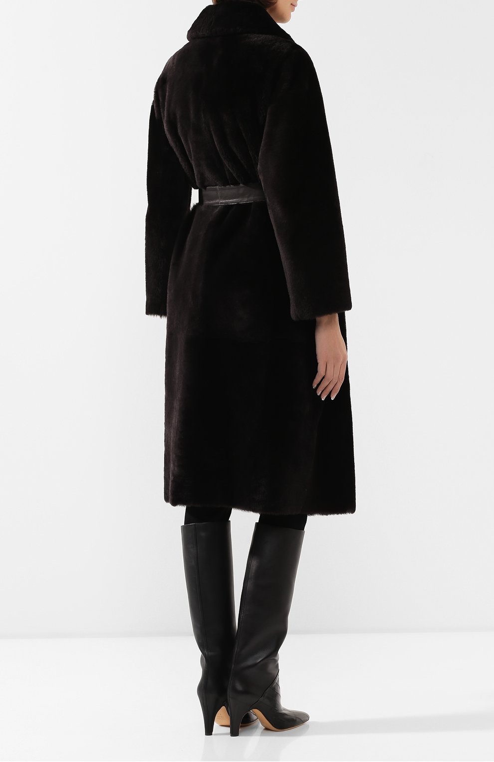 Дубленка GIORGIO ARMANI черного цвета по цене 779500 руб., арт. 5AL05P/5AP05, фото 4 Дубленка GIORGIO ARMANI, арт. 5AL05P/5AP05, фото 4
