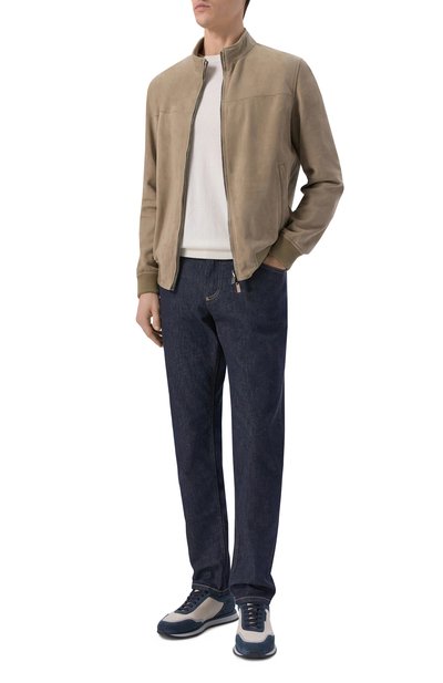 Двусторонний замшевый бомбер GIMO'S хаки цвета по цене 121500 руб., арт. 6S20.1.040.50R/112, фото 2 Двусторонний замшевый бомбер GIMO'S, арт. 6S20.1.040.50R/112, фото 2