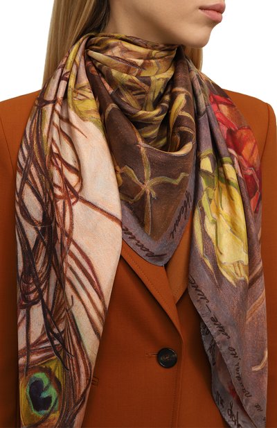 Шелковая шаль брабантские кружева GOURJI бежевого цвета по цене 22980 руб., арт. 91123737/6285108, фото 2 Шелковая шаль брабантские кружева GOURJI, арт. 91123737/6285108, фото 2