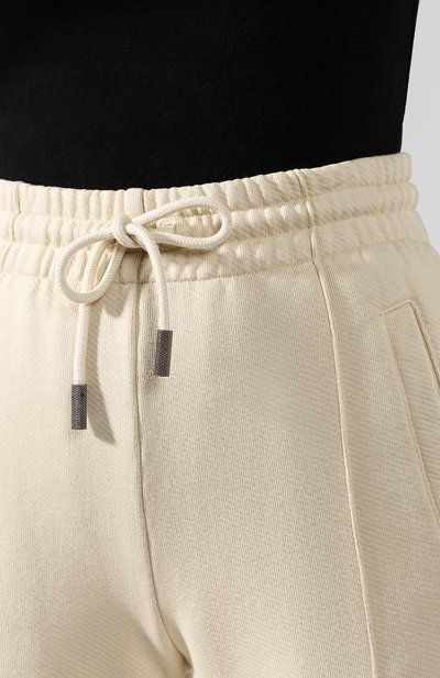 Хлопковые брюки OFF-WHITE бежевого цвета по цене 51900 руб., арт. 0WCH005E19F290974747, фото 5 Хлопковые брюки OFF-WHITE, арт. 0WCH005E19F290974747, фото 5